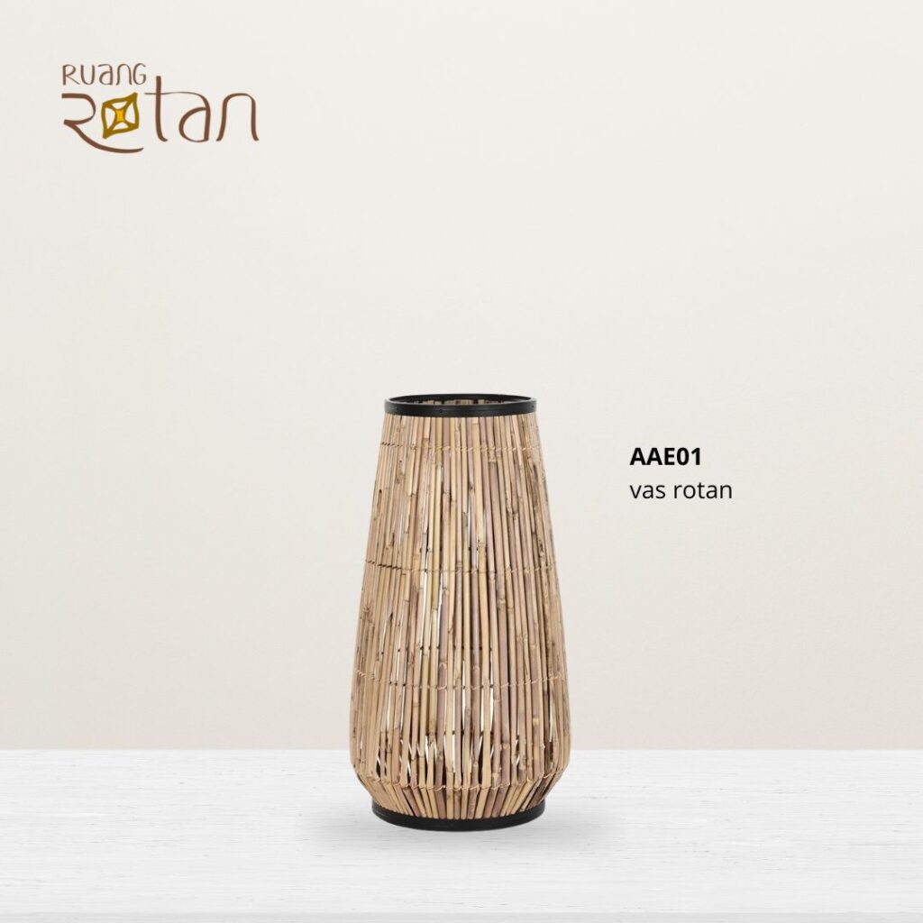 rattan-vase